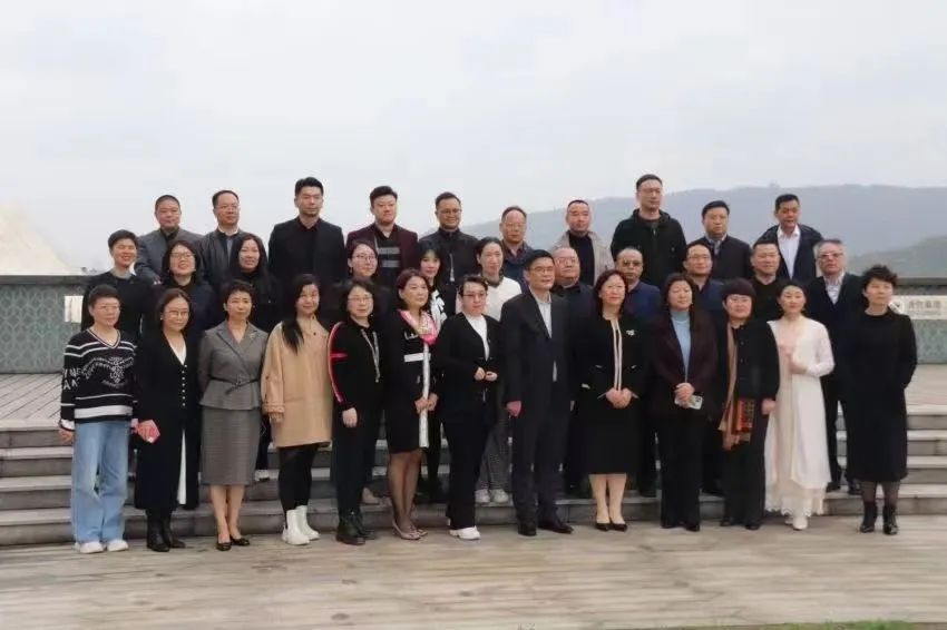 飛洋咨詢(xún)就同濟(jì)大學(xué)全咨高研班企業(yè)家圓桌思享會(huì)開(kāi)展體悟交流會(huì) 